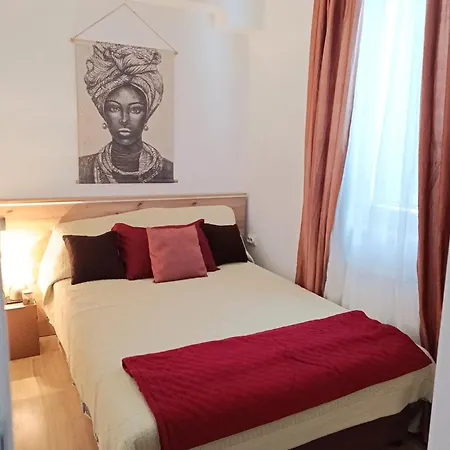 Apartament Dora *
